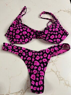 Victoria's Secret Black and Hot Pink Leopard Print Bikini